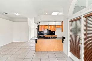 934 Pine Walk Ct NE, Palm Bay, FL 32905 - Photo 6