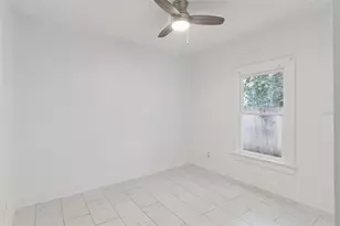 1743 Yale St S, Saint Petersburg, FL 33712 - Photo 28