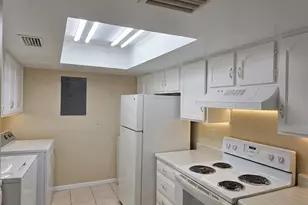 2430 Lemon Tree Ln, Orlando, FL 32839 - Photo 4