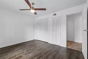 2835 Hunt Club Ln, Orlando, FL 32826 - Photo 14