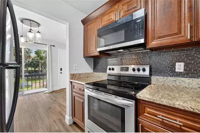 118 W America Street #2, Orlando, FL 32801 - Photo 8