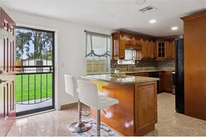 5907 Dahlia Drive, Orlando, FL 32807 - Photo 6
