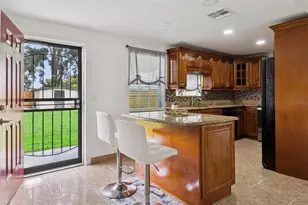 5907 Dahlia Dr, Orlando, FL 32807 - Photo 6