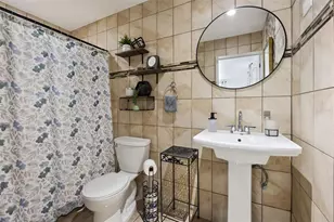 5907 Dahlia Dr, Orlando, FL 32807 - Photo 18