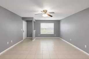 112 Reserve Cir, Oviedo, FL 32765 - Photo 2