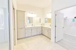 6244 Hannan Loop, The Villages, FL 34762 - Photo 18