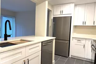 120 Hibiscus Woods Ct, Deltona, FL 32725 - Photo 6