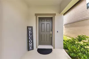 1687 Bear Mountain Ln, Minneola, FL 34715 - Photo 4