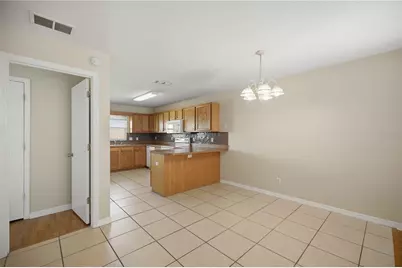 3630 NE 8th Place #203, Ocala, FL 34470 - Photo 8
