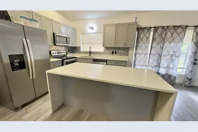 223 Hope Circle, Orlando, FL 32811 - Photo 2