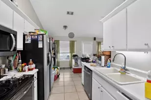 4374 Marilyn Ct, Gulf Breeze, FL 32563 - Photo 2