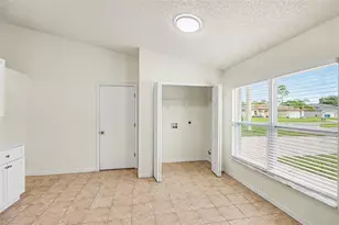 1142 Jaslo St SE, Palm Bay, FL 32909 - Photo 6