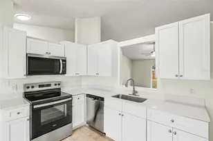 1142 Jaslo St SE, Palm Bay, FL 32909 - Photo 4