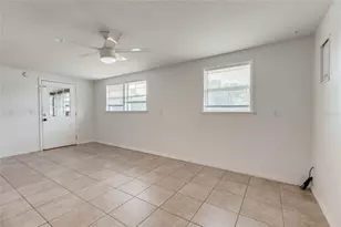 4181 Chestnut Dr, Mount Dora, FL 32757 - Photo 4