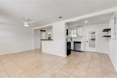 4181 Chestnut Drive, Mount Dora, FL 32757 - Photo 2
