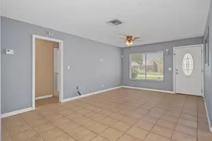 10145 Bluff Ct, Orlando, FL 32821 - Photo 10