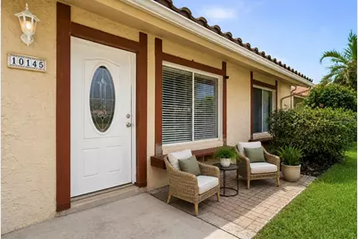 10145 Bluff Court, Orlando, FL 32821 - Photo 4