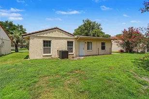 10145 Bluff Ct, Orlando, FL 32821 - Photo 34