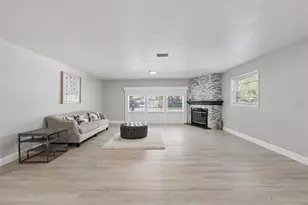 1033 Crystal Bowl Cir, Casselberry, FL 32707 - Photo 12