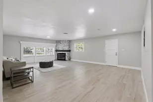 1033 Crystal Bowl Cir, Casselberry, FL 32707 - Photo 4