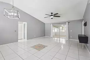 2136 Opal Dr, Orlando, FL 32822 - Photo 8