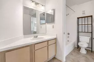 7270 Westpointe Blvd, Orlando, FL 32835 - Photo 18
