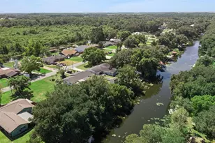 27821 Lois Dr, Tavares, FL 32778 - Photo 48