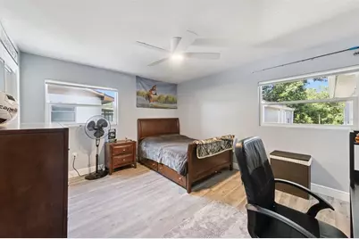 27821 Lois Drive, Tavares, FL 32778 - Photo 12