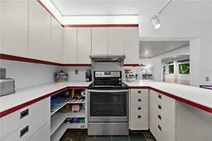 932 N Hyer Ave, Orlando, FL 32803 - Photo 26