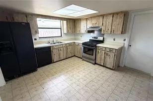 7420 Burnway Dr, Orlando, FL 32819 - Photo 4