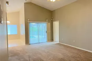 509 Hillcrest Dr, Davenport, FL 33897 - Photo 4