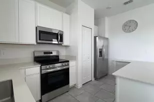 3255 Laurent Loop, Davenport, FL 33837 - Photo 10
