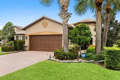 218 SE Longview Drive, Port Saint Lucie, FL 34984 - Photo 2