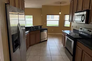 7101 White Trillium Cir, Orlando, FL 32818 - Photo 6