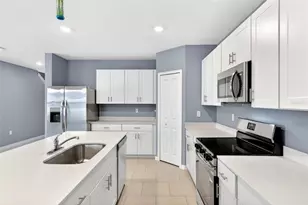 3809 Ambersweet Xing, Parrish, FL 34219 - Photo 8