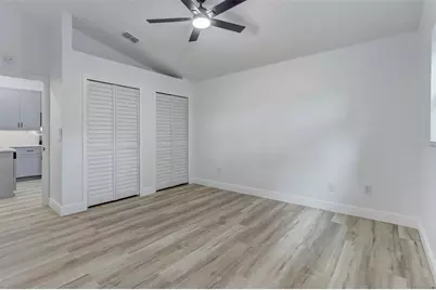 7711 Lakeside Woods Drive, Orlando, FL 32810 - Photo 20