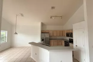 2918 Blooming Alamanda Loop, Kissimmee, FL 34747 - Photo 2