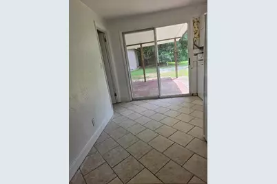 769 Greenway Place, Daytona Beach, FL 32114 - Photo 6