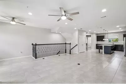 588 Piazza Point, Oviedo, FL 32765 - Photo 4