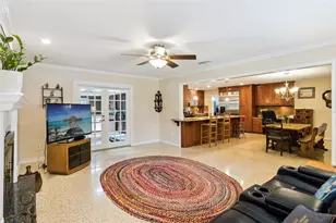 101 Ronele Dr, Brandon, FL 33511 - Photo 12