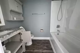 4719 Puritan Cir, Tampa, FL 33617 - Photo 12