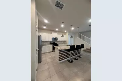 3942 Lana Avenue, Davenport, FL 33897 - Photo 8
