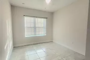 586 Geraldine Dr, Deltona, FL 32725 - Photo 12
