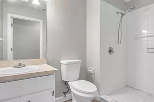 5377 Rosegay Ct, Orlando, FL 32811 - Photo 22