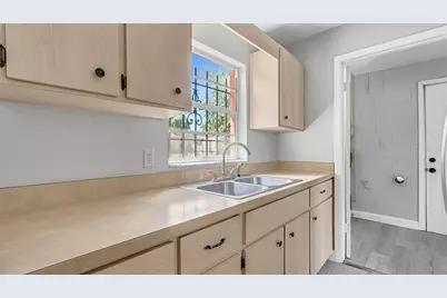 5377 Rosegay Court, Orlando, FL 32811 - Photo 18