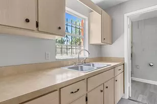 5377 Rosegay Ct, Orlando, FL 32811 - Photo 18