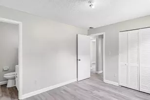 5377 Rosegay Ct, Orlando, FL 32811 - Photo 10