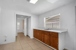 7413 N Arrawana Ave, Tampa, FL 33614 - Photo 18