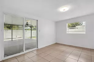 7413 N Arrawana Ave, Tampa, FL 33614 - Photo 10