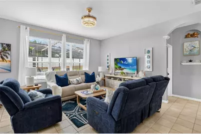8006 King Palm Circle, Kissimmee, FL 34747 - Photo 6